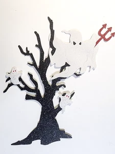 Fantasmas en los árboles Halloween #H5 piezas de papel 3D cartulina única en su clase 5" x 5,5" - Imagen 1 de 1
