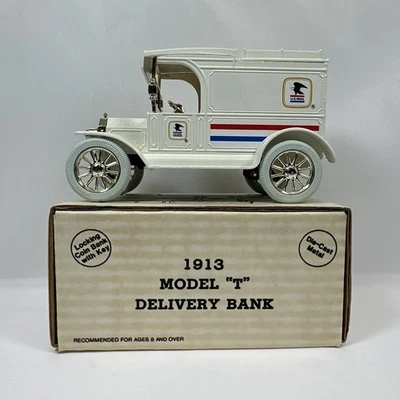 Banco Diecast Ertl Vintage - 1913 Modelo T Entrega Correo de EE. UU. (1989) Foto 1 de 4