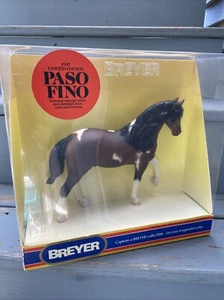BREYER 1987 EDIZIONE LIMITATA PASO FIN0 #116 CIPS SON OF EL PASTOR nuovo con scatola - Foto 1 di 4