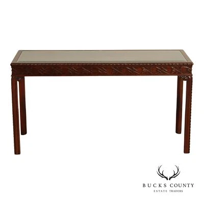 Mesa consola china estilo Chippendale con tapa de vidrio de caoba Foto 1 de 4