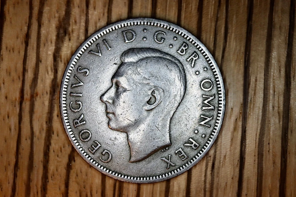 Great Britain 1949 1/2 Half Crown KM879 Copper/Nickel **XF** #EN - Image 1 of 2