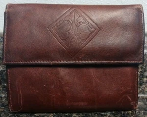 VTG Amity Red Leather Trifold Card Cash Wallet w/ Kiss Lock Coin Purse-5.25x4" - Picture 1 of 8