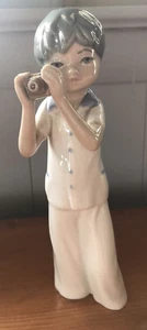 Beautiful 7” Porcelain Figurine Photographer Spain Casades Porcelanas 70s - Picture 1 of 11