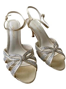 Caparros Women’s Rhinestone Nude Heels Size 8B Kitten Heels EUC - Picture 1 of 7