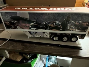 1/32 NEW RAY PLASTIC USED WHITE JOHN WAYNE DRY VAN, NO PACKAGING #A482 - Picture 1 of 5