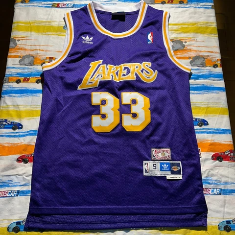 Vintage Kareem Abdul-Jabbar Los Angeles Lakers 80s ADIDAS / Men Small +2 Length Cover