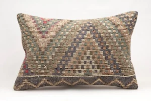 Kilim Pillow Cover, 16x24 inc, Vintage Sofa Pillow, Handmade Decorative Pillow - Picture 1 of 4