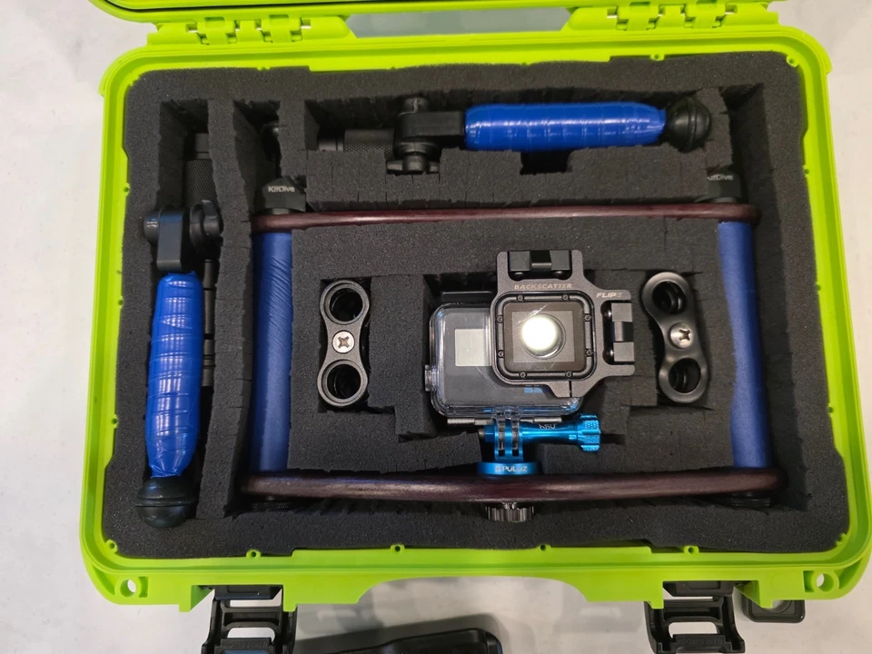 Diving Tray / Stabilizer Rig / With GoPro Hero 6 & Dual BigBlue AL1200WP Lights - Image 1 of 4