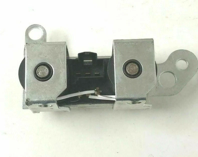 Solenoide de cambio estándar FE2 NUEVO Ford, Lincoln, Mercury Foto 1 de 3