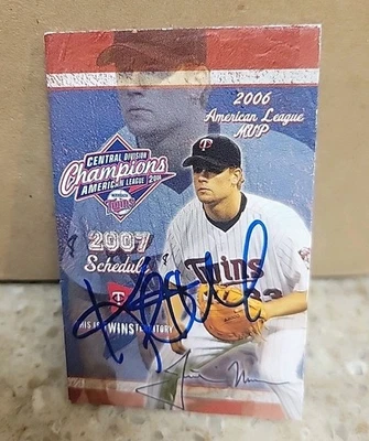 肯特·赫贝克签名 2007 年明尼苏达双城队时间表无可口可乐 — 第 1/2 张图片