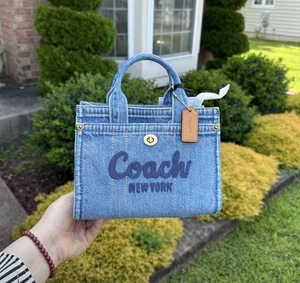 Neu mit Etikett Coach Cargo Tasche 20 Messing/Indigo CZ100 - Bild 1 von 18