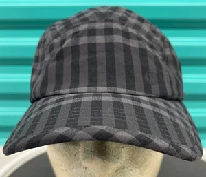 Lululemon 5-Panel Mütze Kappe verstellbar leicht Riemen hinten Yoga Feuchtigkeit Training - Bild 1 von 13