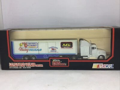 Vint. Racing Champions #71 Dave Marcis Big Apple Racing Team Transporter Nuevo en caja Foto 1 de 3