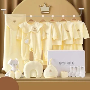 New baby gift set.  Newborn to 6 months  unisex 100% cotton soft. Machine wash.  - Picture 1 of 1