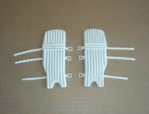 vintage Palitoy ACTION MAN vam - CRICKETER original LEG PADS jambières - 60/70s - Picture 1 of 5