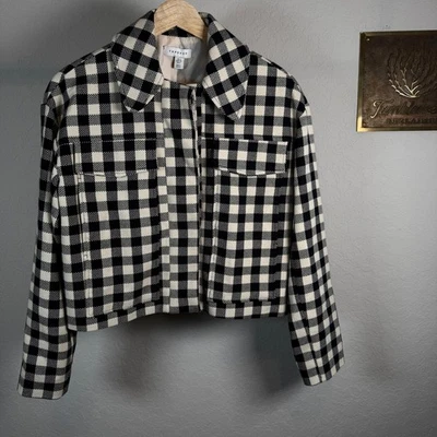 Chaqueta corta TOPSHOP negra blanca a cuadros búfalo para mujer talla 2 Foto 1 de 4