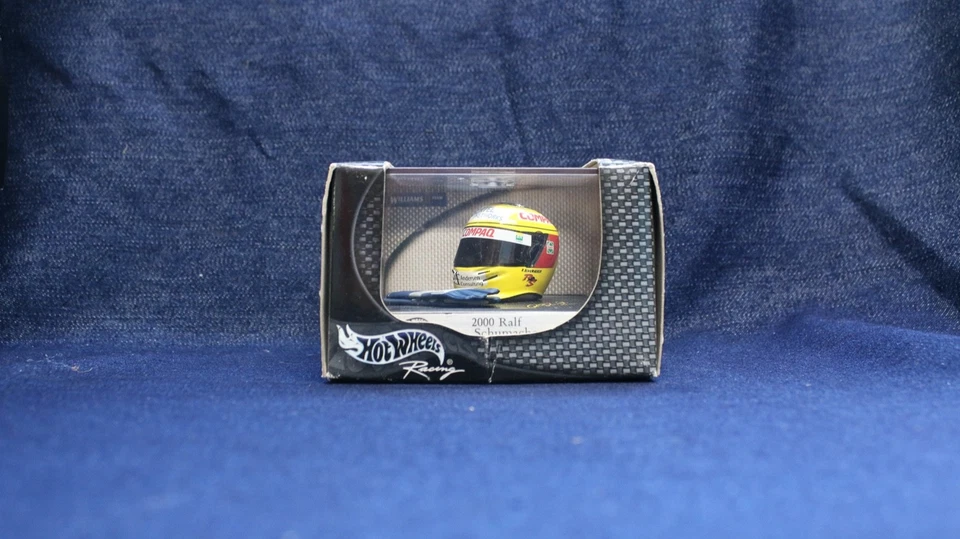 2000 RALF SHOEMAKER HELMET SCALE 1:8 - Image 1 of 4