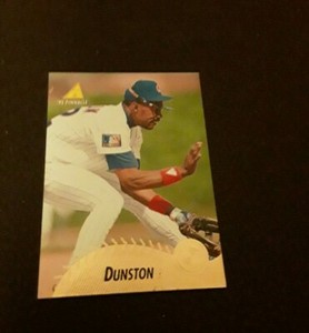 1995 Pinnacle SHAWON DUNSTON baseball card #4. CHICAGO CUBS. 