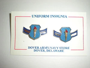 USAF JROTC AIRMAN RANK METAL BADGES - 1 PAIR - Picture 1 of 1