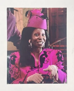 Whoopi Goldberg Authentic Hand Signed 8x10 Photo, Ghost Sister Act Actress Auto - Picture 1 of 2