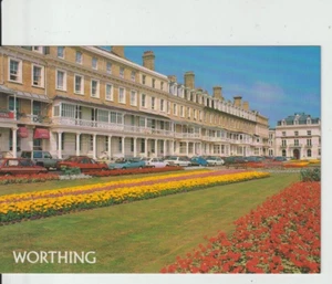 WORTHING, SUSSEX - HEENE TERRACE AND FLORAL GARDENS COLOUR POSTCARD - Picture 1 of 2