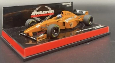 Minichamps 1/43 McLaren MP4/12 Testcar M. Hakkinen 530974389 - Image 1 of 4