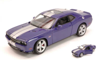 MODELLINO AUTO STATICO DIECAST WELLY DODGE CHALLENGER SRT 2013 VIOLA SCALA 1:24 - Immagine 1 di 2