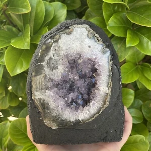 2.5 kilo Amethyst Cave - High Grade - Lavender Colour (#7287) - Picture 1 of 8
