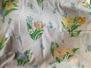 VINTAGE MONTGOMERY WARD MUSLIN FLORAL PRINT FULL SIZE FLAT SHEET - Picture 1 of 3