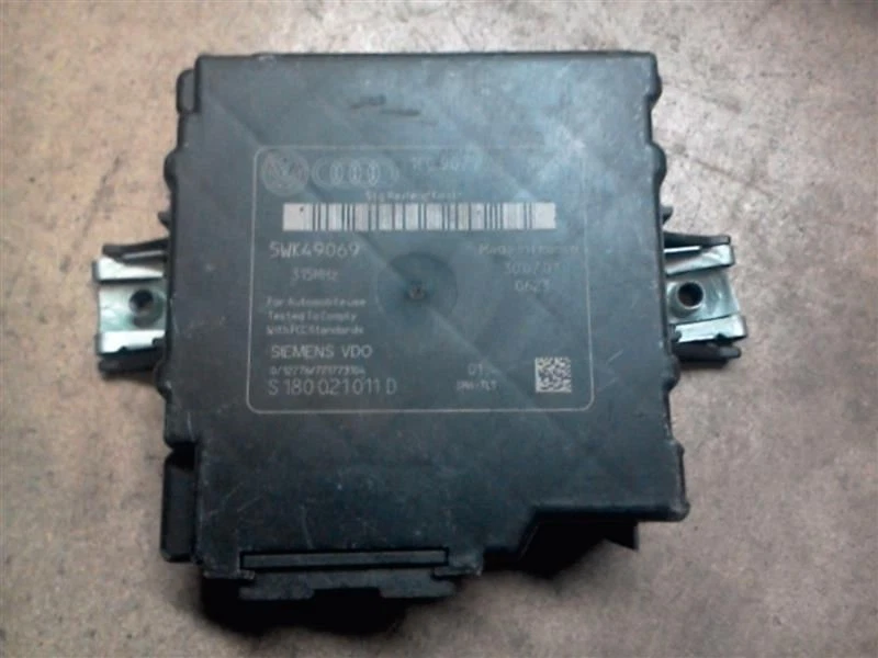 Volkswagen Beetle 2008 08 VW suspensión TPMS módulo de computadora 5WK49069 33475 Foto 1 de 4