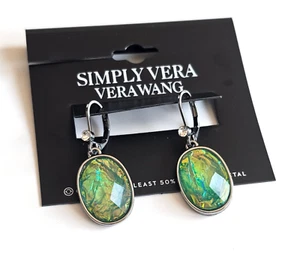 Orecchini a goccia Simply Vera Vera Wang pietra verde iridescente ovale leva nuovi con etichette - Foto 1 di 4