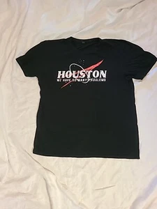 Maglietta Houston Abbiamo tanti problemi nera grande - Foto 1 di 4