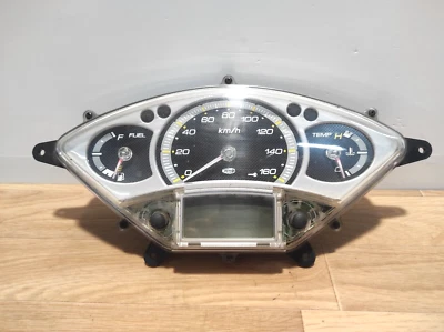 STRUMENTAZIONE CONTACHILOMETRI  YAMAHA X-MAX 125 DELL' ANNO 2005 AL 2009 - Immagine 1 di 4