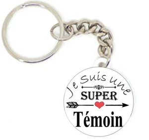 Porte clé badge JE SUIS UNE SUPER TÉMOIN FLÈCHE idée cadeau personnalisé - Picture 1 of 1