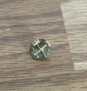 Orden de Niñas Arco Iris Mazos Cruzados - Oficial Estación Pin Cinta Pin Masónico - Imagen 1 de 5