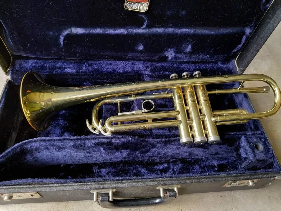 希少】CONN DIRECTOR コルネット ヴィンテージ USA 希少】CONN