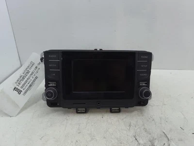 Autorradio original VOLKSWAGEN POLO 5 PHASE 2 6C0035888A - Imagen 1 de 4