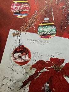Árbol de Navidad Adornos Poinsettia Noche Silenciosa Revista Ilustración 1957 - Imagen 1 de 4