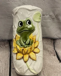 Vintage Sears Roebuck and Co. Neil The Frog Salt Shaker with Stopper 1976 Japan - Picture 1 of 7