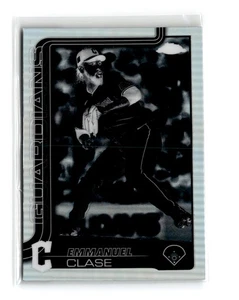 Emmanuel Clase 2025 Topps Chrome Negative Refractor #135 Cleveland Guardians - Picture 1 of 2