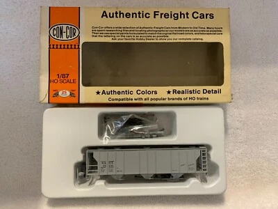 Con-Cor HO Scale Florida Tile Co. PS-2 3-Bay Covered Hopper Kit #59236 - Image 1 of 3