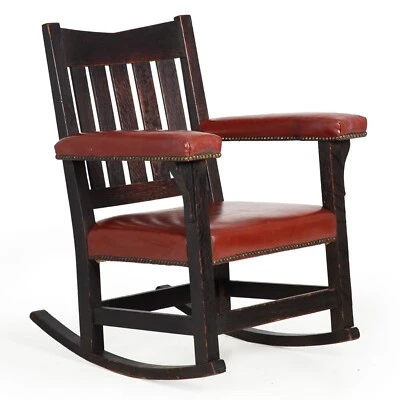 Mecedora de roble ahumado Arts & Crafts de Gustave Stickley, no. 311 1/2 Foto 1 de 4