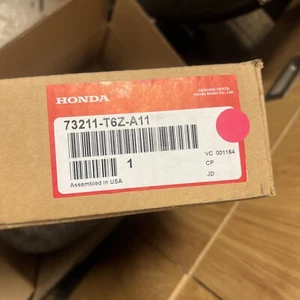 2017-2023 honda ridgeline 73211-t6z-a11 new - Picture 1 of 3