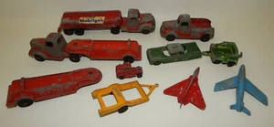 Estate Lot Vintage Metal Tootsie Toy Vehicles Trucks Planes Cars Mobilgas - Picture 1 of 3