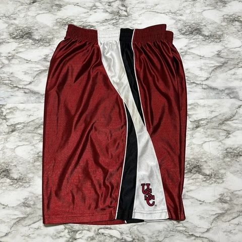 Vintage Nike Team Men's Shorts XL Red University of South Carolina Basketball Cover