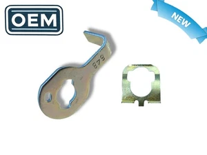 02-06 Avalanche Rear Tailgate Lock Cylinder Lock Arm Pawl Lever Cam 323648 - Picture 1 of 3