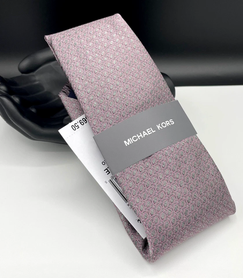 Corbata de mezcla de seda para hombre MICHAEL KORS ~ Rosa ~ Brillante Geo ~ NUEVA PRECIO DE VENTA SUGERIDO POR EL FABRICANTE: $69,50 Foto 1 de 3