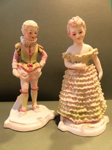 Junge & Mädchen elisabethanische Keramik Figuren. CPH Art Products. Matte & Glaze Finish - Bild 1 von 8