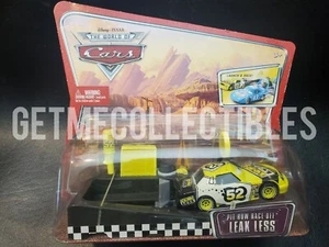 LANZADOR DISNEY PIXAR CARS PIT ROW CARRERA CON FUGAS MENOS WOC AHORRO 6% GMC - Imagen 1 de 2