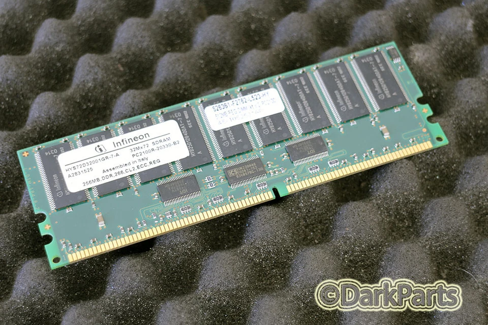 Infineon HYS72D32001GR-7-A PC2100R-20330-B2 256MB Server Memory RAM - Image 1 of 1